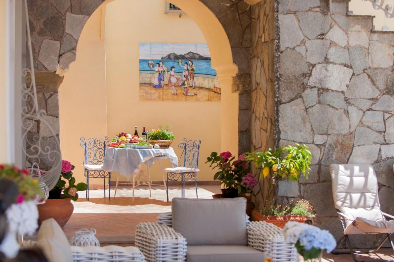 Resort Ferrara Villa Multa Quies Massa Lubrense Luaran gambar